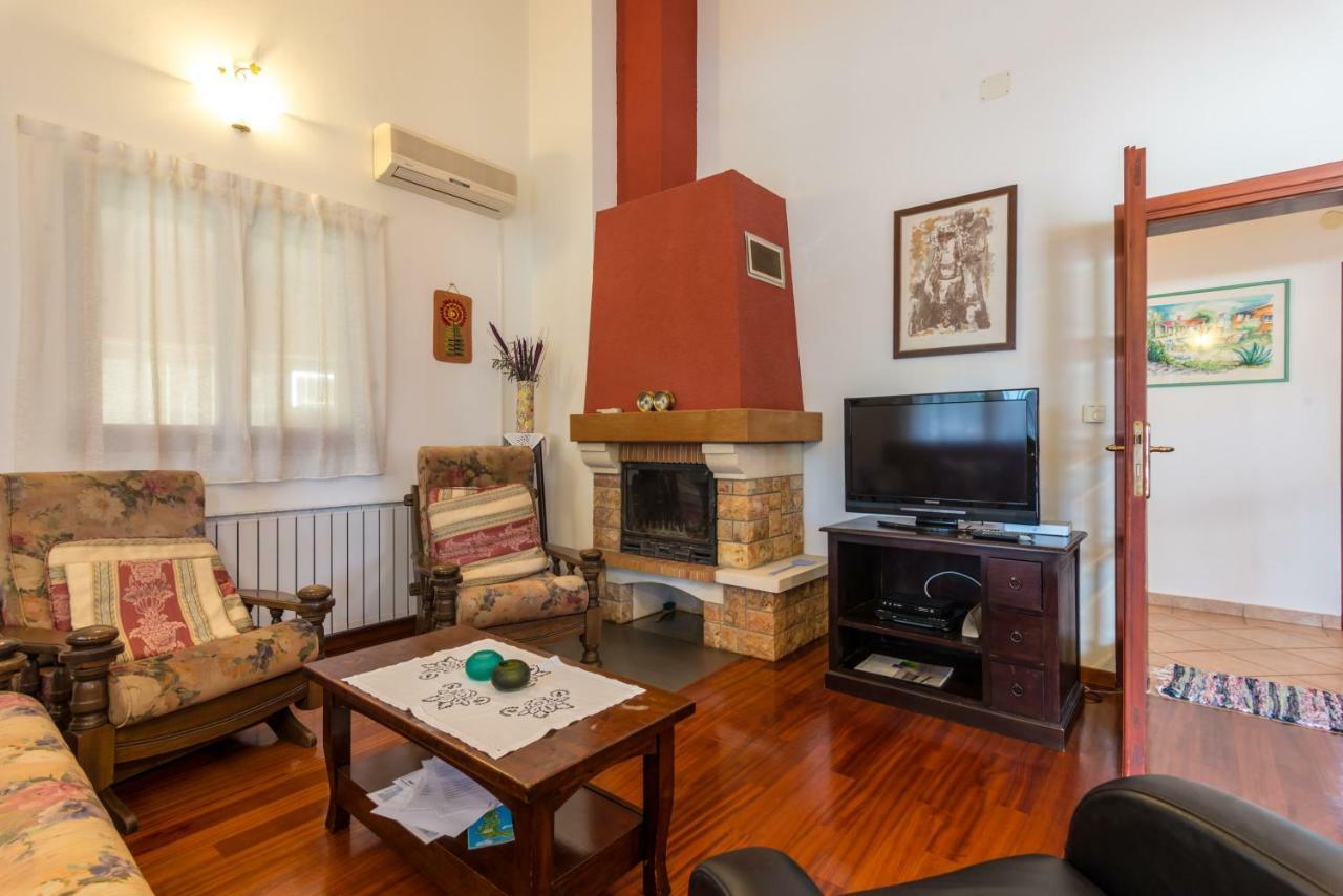 Hacienda Rosemary Villa Muntić Exteriör bild